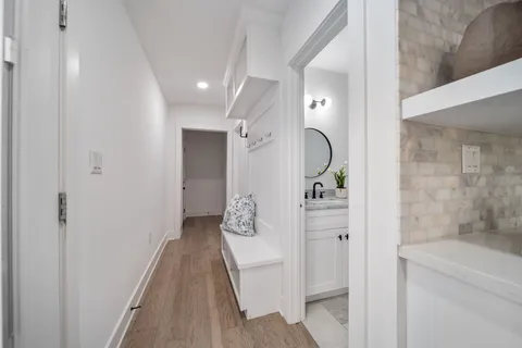 $960,000 | 2501 Briarhurst Drive, Houston, TX 77057