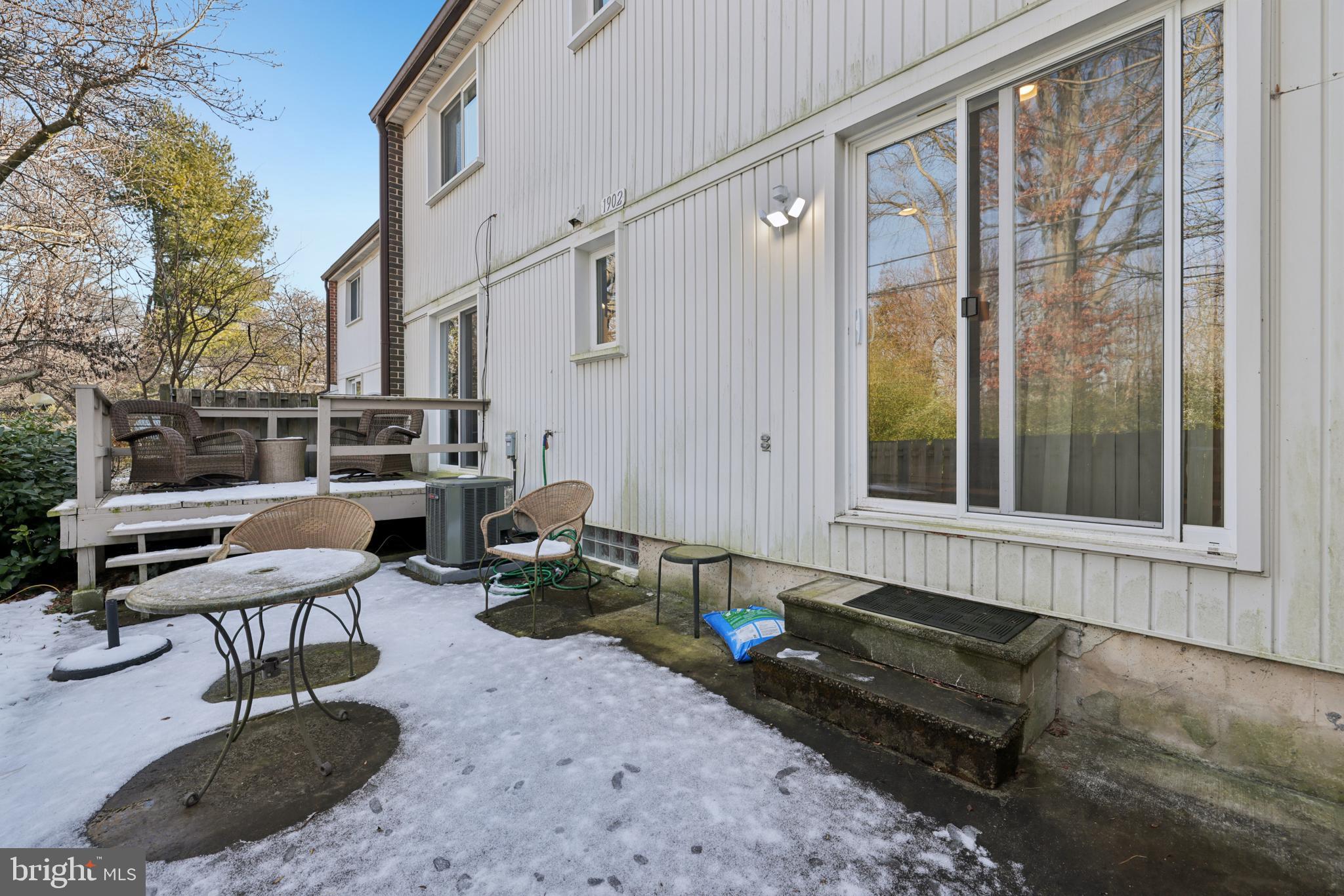 1902 Greenberry Road Baltimore, MD 21209 - Photo 37 of 41