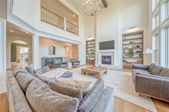 $1,687,000 | 2004 Caymus Court, Baden, PA 15005