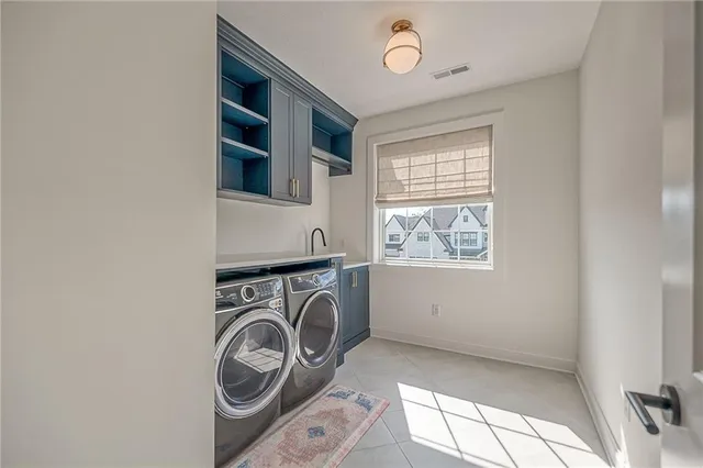 $1,687,000 | 2004 Caymus Court, Baden, PA 15005