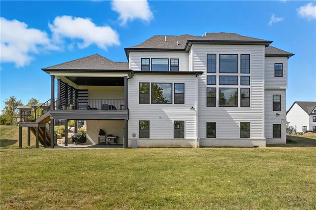 $1,687,000 | 2004 Caymus Court, Baden, PA 15005