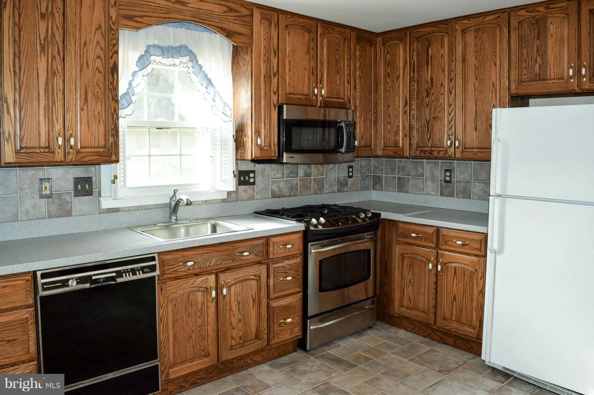 512 Red Pump Road Bel Air, MD 21014 - Photo 10 of 30 Kitchen