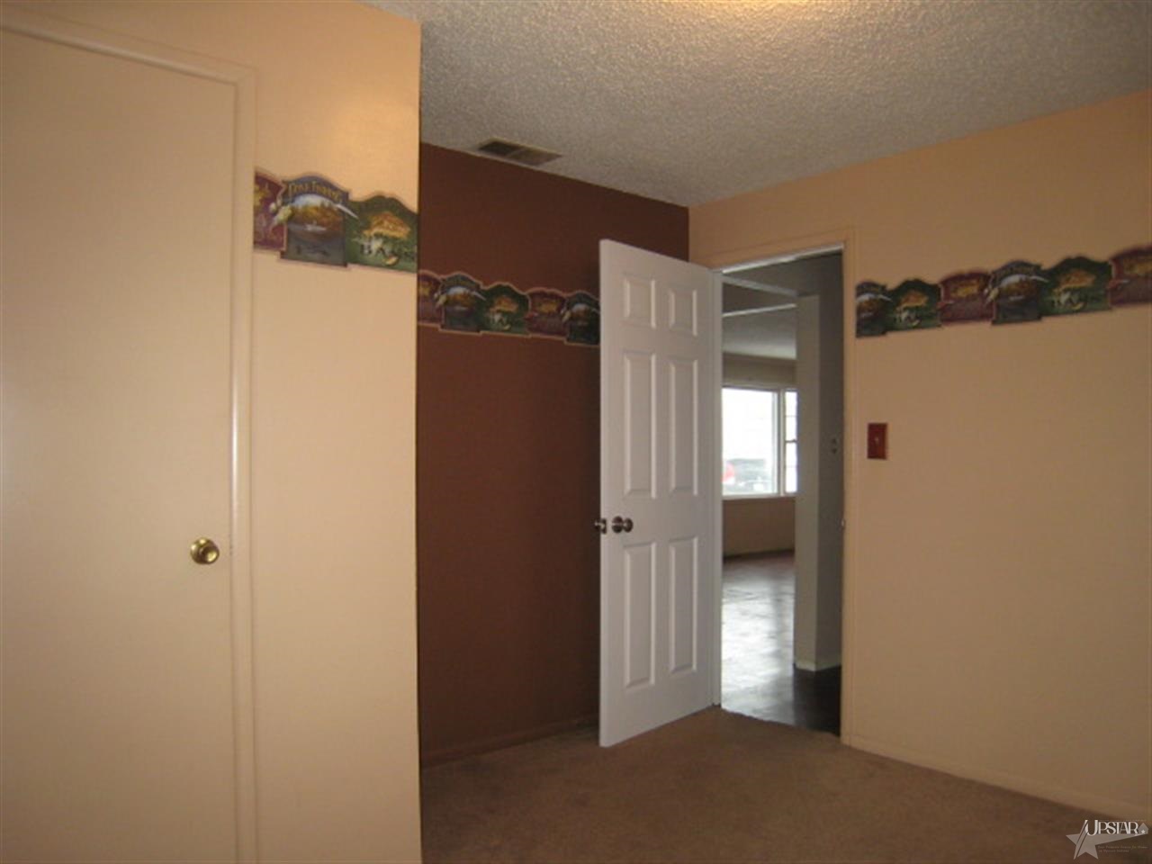 7044 St Joe Road Fort Wayne, IN 46835 - Photo 7 of 17 Gallery Image 7