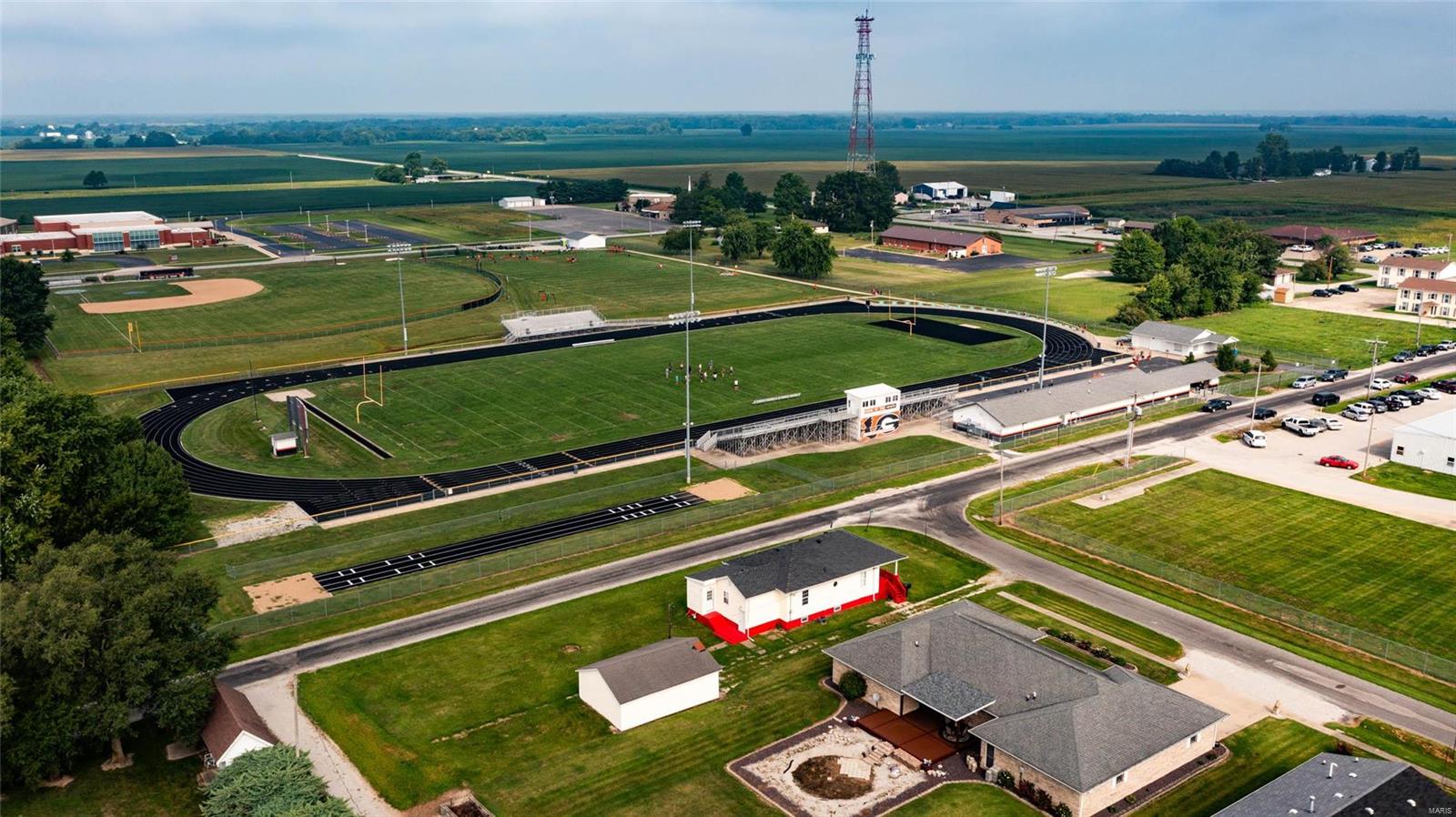 614 West Maple Street Gillespie, IL 62033 - Photo 8 of 24