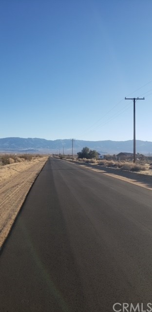 16355 Meridian Road Lucerne Valley, CA 92356 - Photo 1 of 1 a view of an ocean