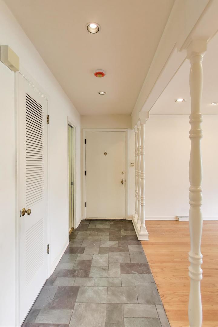 313 Ferndale Road Glenview, IL 60025 - Photo 2 of 22 a view of an empty room