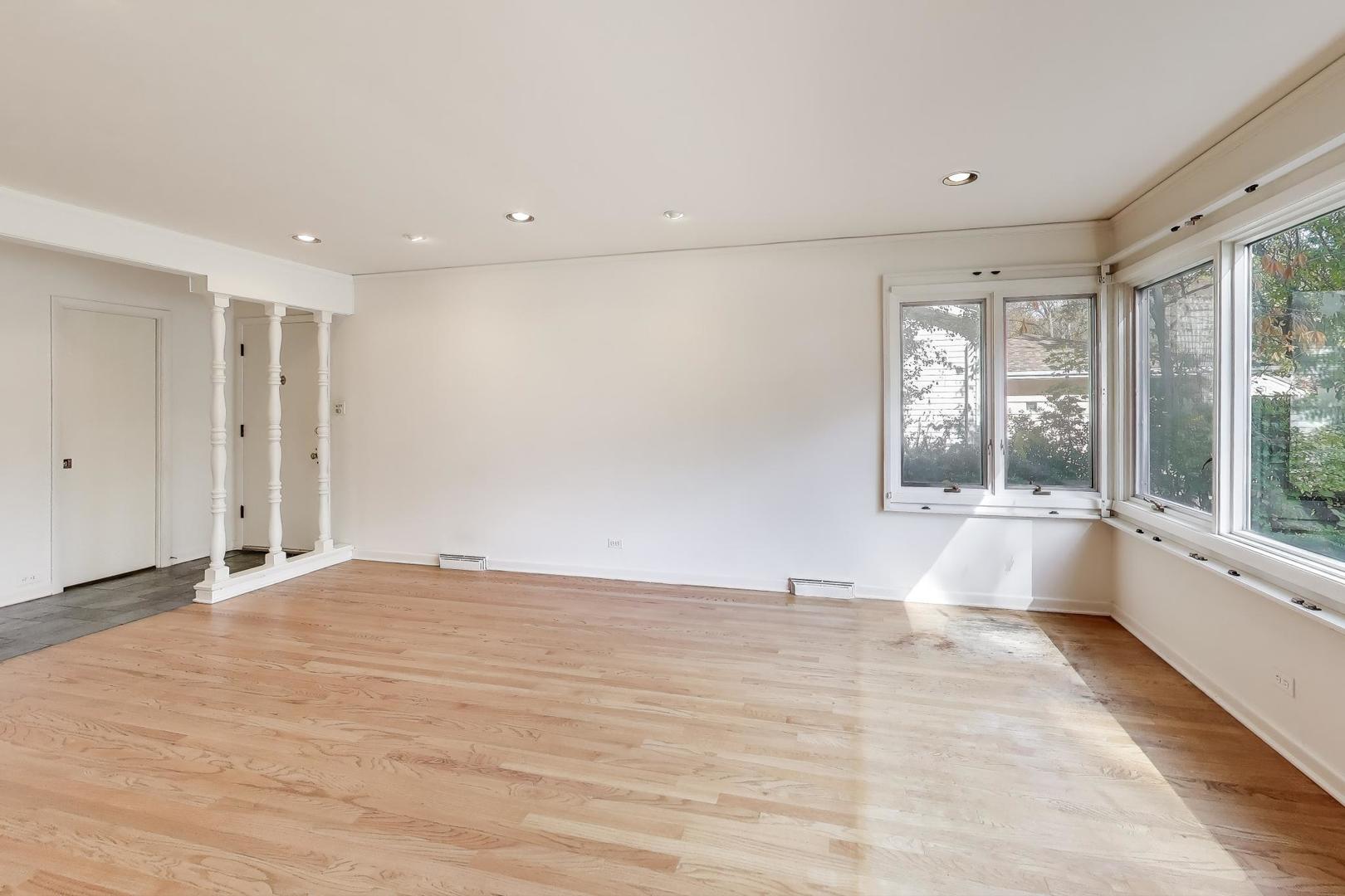 313 Ferndale Road Glenview, IL 60025 - Photo 5 of 22 a view of an empty room with a window