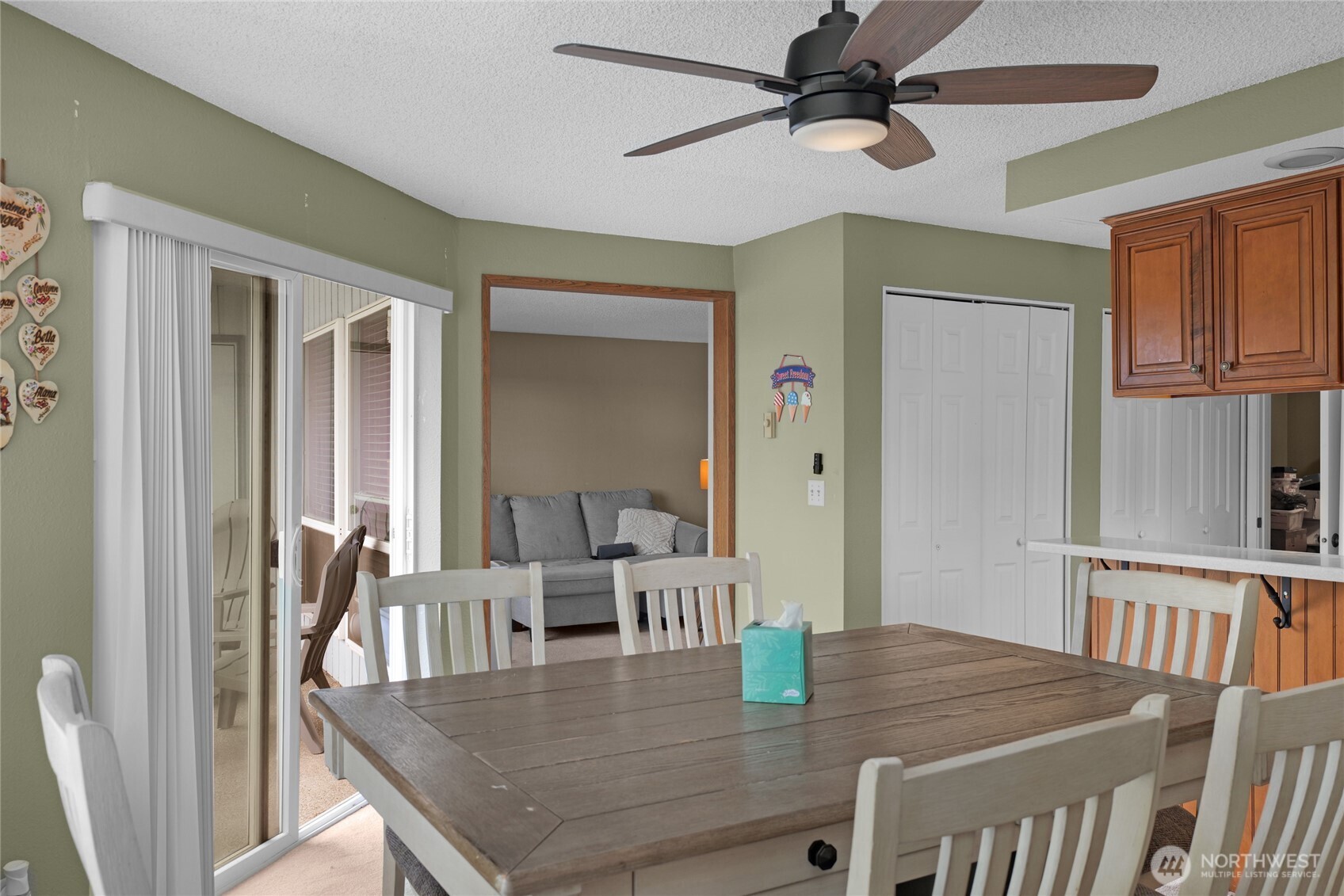 1541 Sheridan Road, Unit C2 Bremerton, WA 98310 - Photo 9 of 25 Gallery Image 9