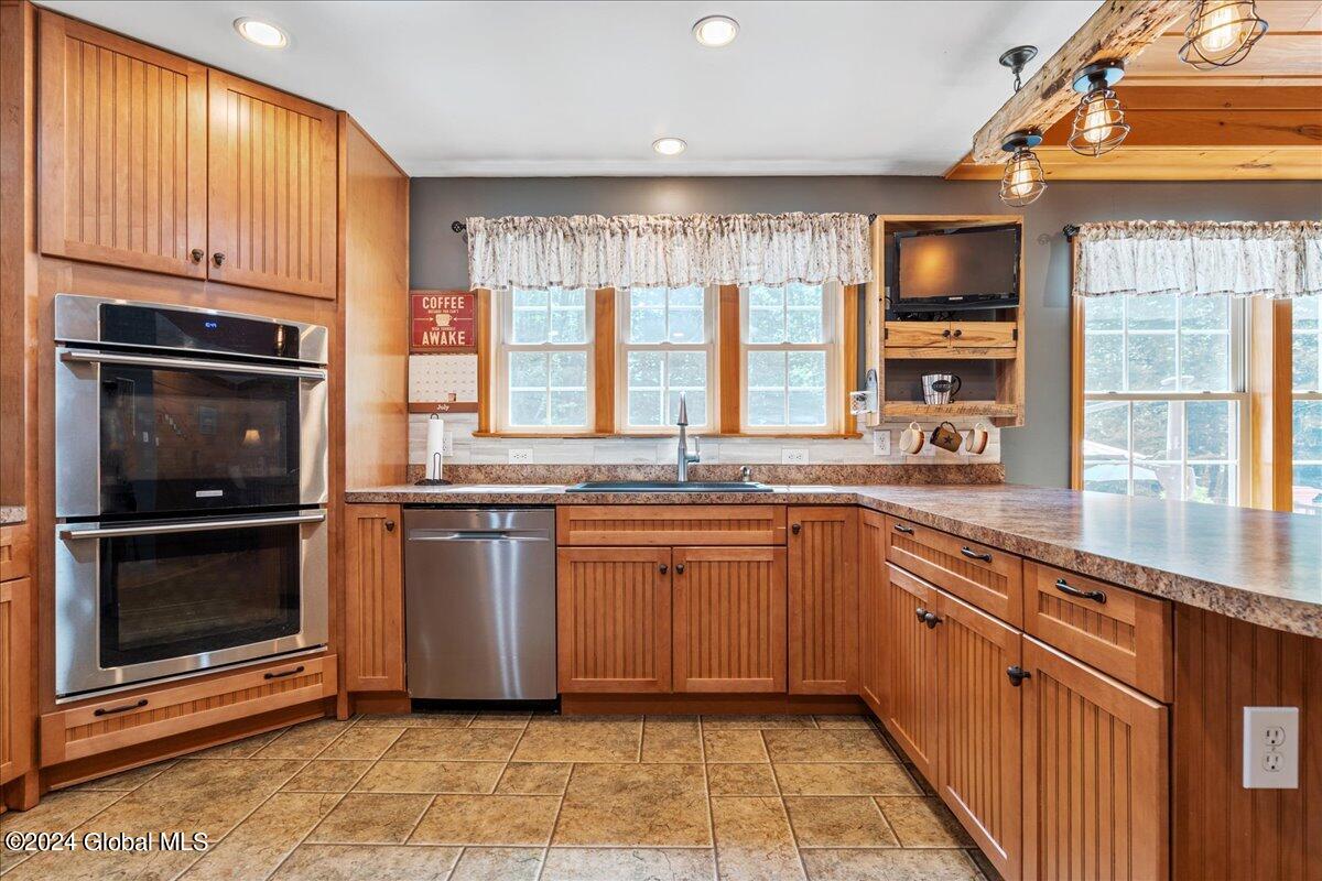 160 Allen Road Greenfield, NY 12859 - Photo 46 of 77 46-106 ALLEN RD-10
