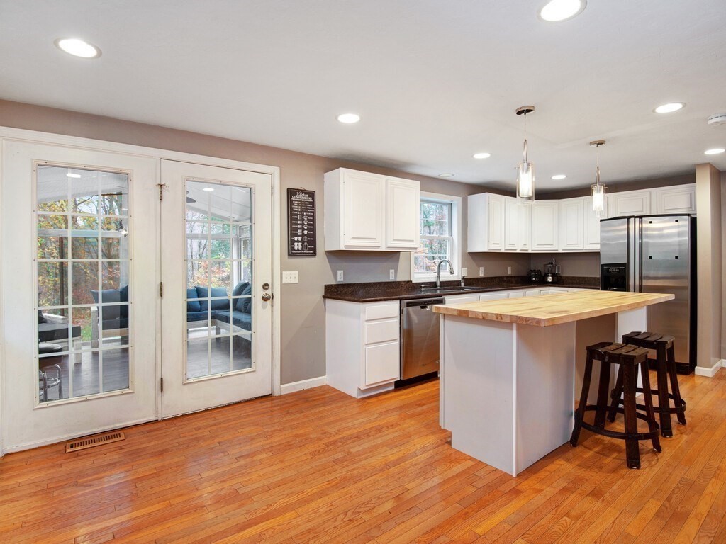 5 Ladd Road Sturbridge, MA 01566 - Photo 8 of 32