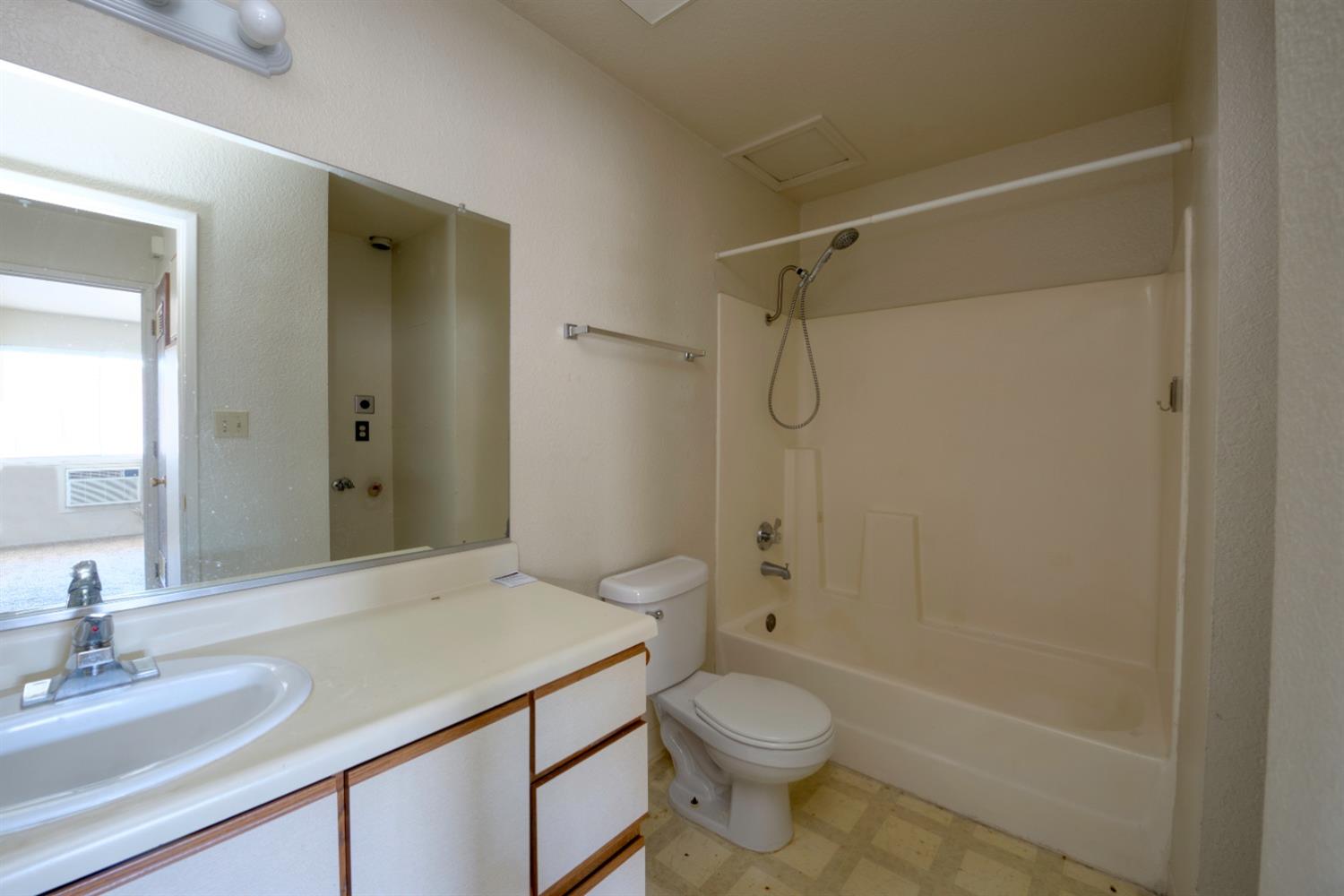 431 Coffee Road Modesto, CA 95355 - Photo 23 of 39