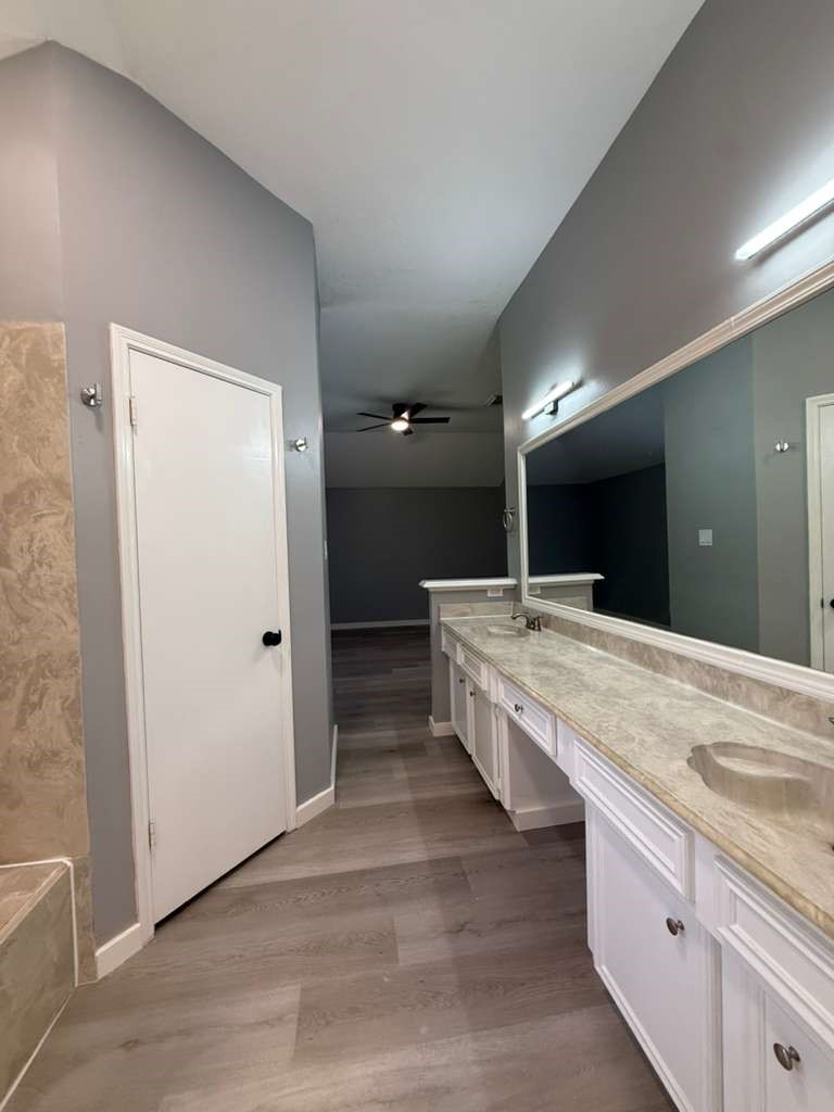 1019 Western Springs Drive Katy, TX 77450 - Photo 10 of 13