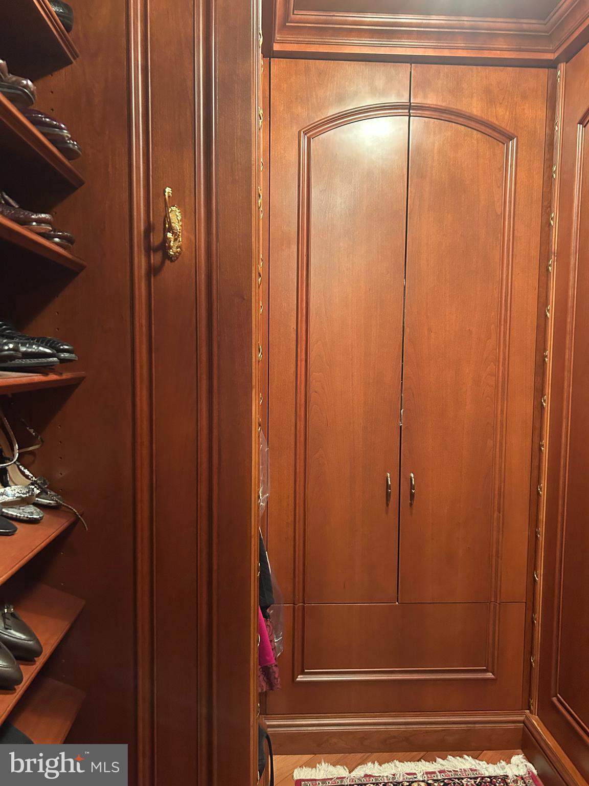 34 West Mechanic Street New Hope, PA 18938 - Photo 21 of 39 a bathroom with a glass shower door