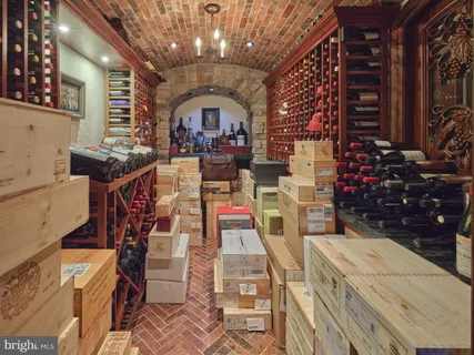 a view of a storage & utility room