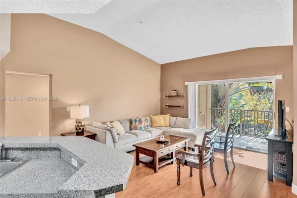 $345,000 | 771 North Pine Island Road, Unit 303, Plantation, FL 33324