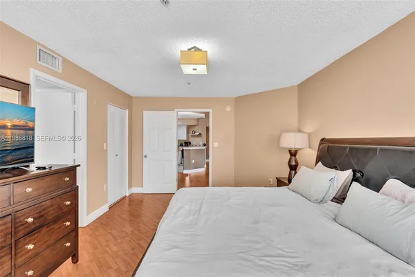 $345,000 | 771 North Pine Island Road, Unit 303, Plantation, FL 33324