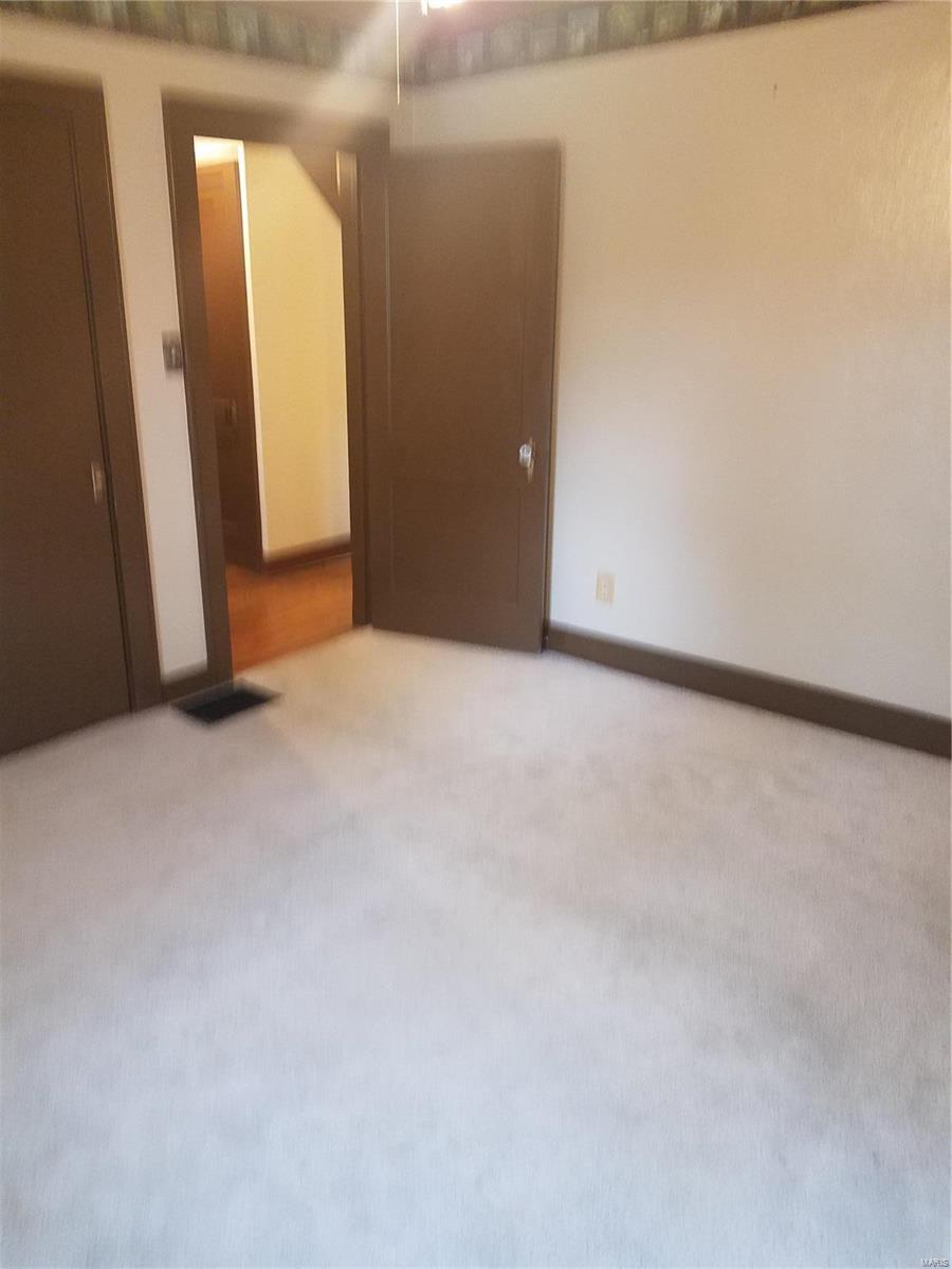231 Light Street Chester, IL 62233 - Photo 3 of 43 Gallery Image 3