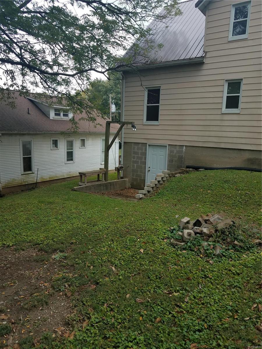 231 Light Street Chester, IL 62233 - Photo 40 of 43 Gallery Image 40