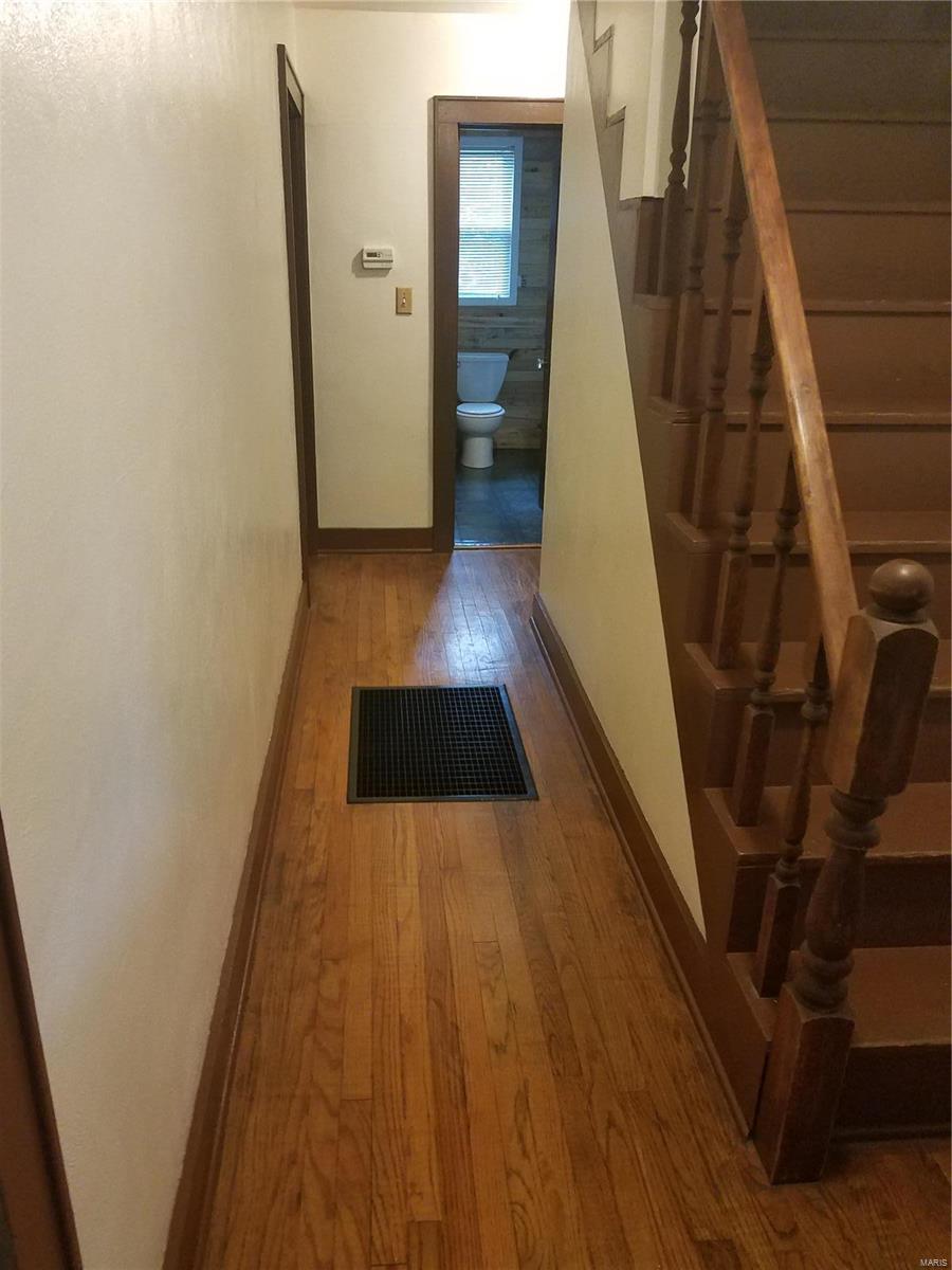 231 Light Street Chester, IL 62233 - Photo 8 of 43 Gallery Image 8