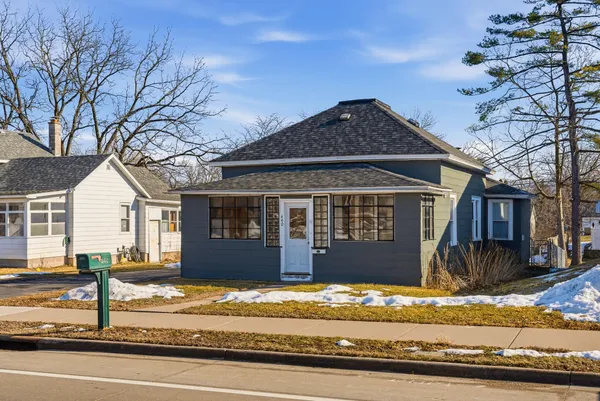 $199,900 | 440 2nd Avenue North, Onalaska, WI 54650