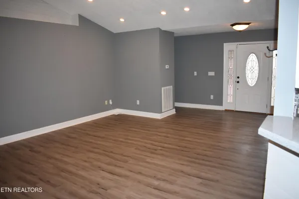 $569,900 | 2147 Aaron Court, Sevierville, TN 37876