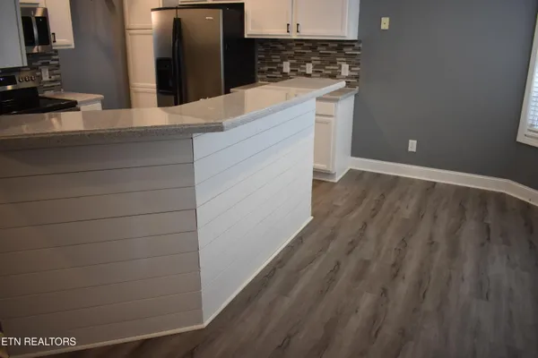 $569,900 | 2147 Aaron Court, Sevierville, TN 37876