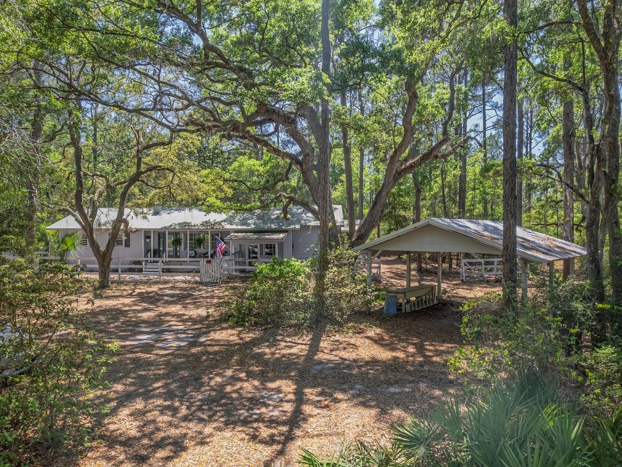 123 Carter Road Crawfordville, FL 32327 - Photo 1 of 39