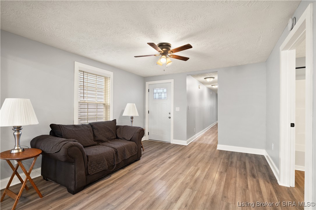 1409 Locust Street New Albany, IN 47150 - Photo 14 of 50