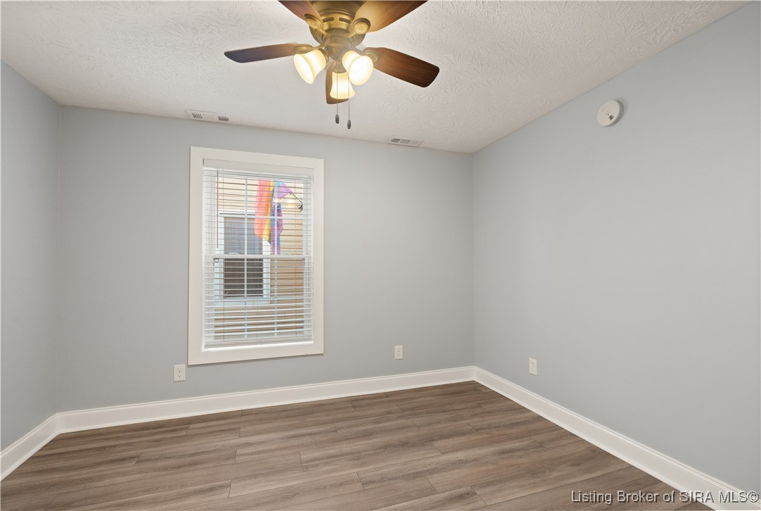 1409 Locust Street New Albany, IN 47150 - Photo 30 of 50