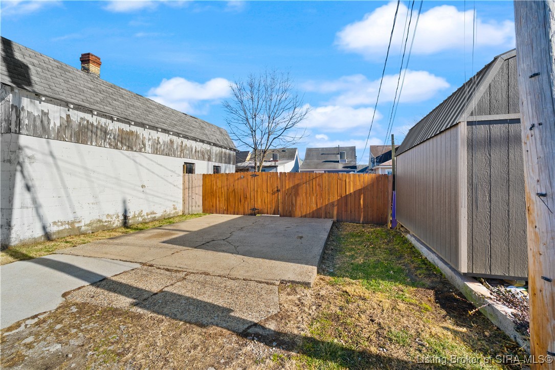 1409 Locust Street New Albany, IN 47150 - Photo 5 of 50