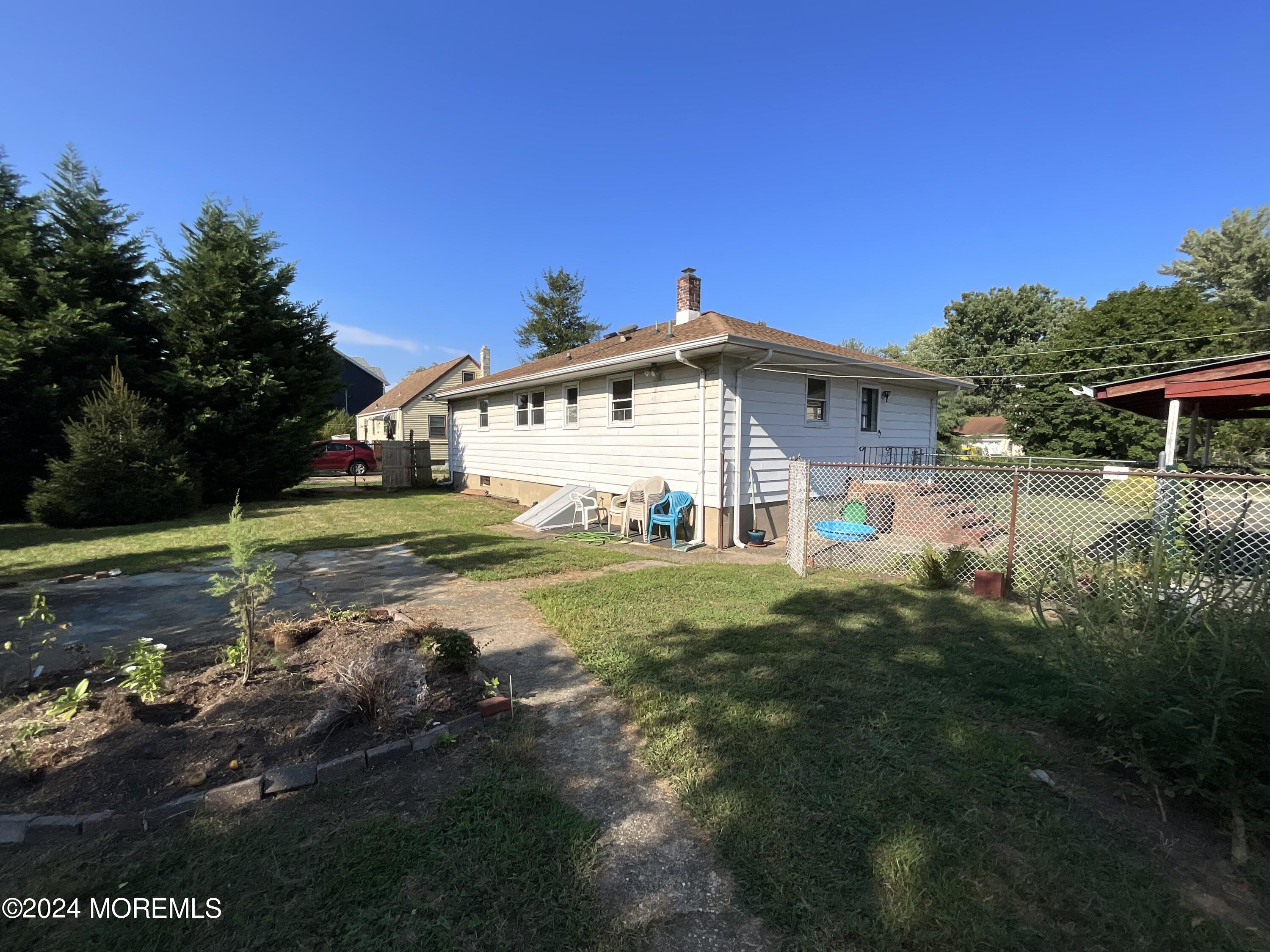 27 Locust Street Cliffwood, NJ 07721 - Photo 19 of 19 5D86799E-0356-4F24-A923-85CE40DE241E
