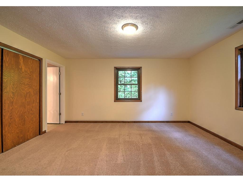 800 Ray Clark Road Elizabethton, TN 37643 - Photo 20 of 34 Photo 20