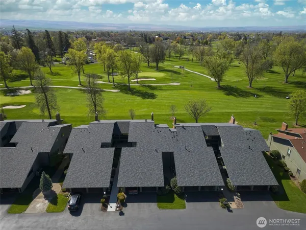 $449,000 | 601 Village Way, Unit 34, Walla Walla, WA 99362