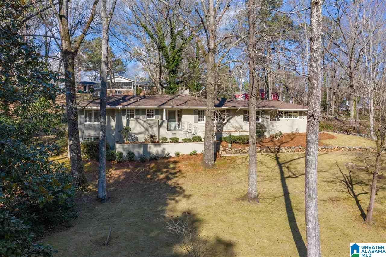 203 Primrose Path Sylacauga, AL 35150 - Photo 1 of 43