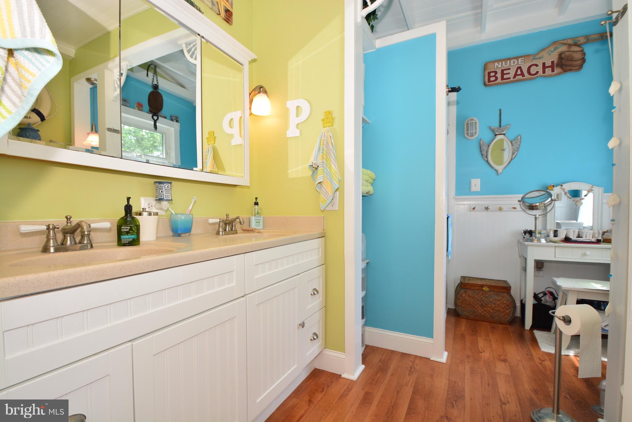 4528 Ridge Road Baltimore, MD 21236 - Photo 11 of 30 Bath (Master)