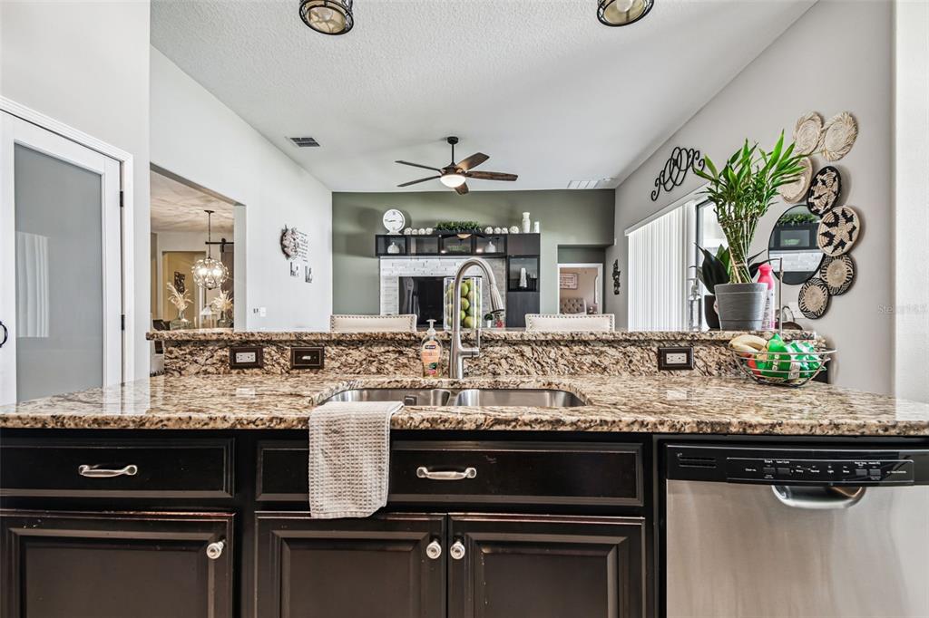 13807 Felix Will Road Riverview, FL 33579 - Photo 46 of 91