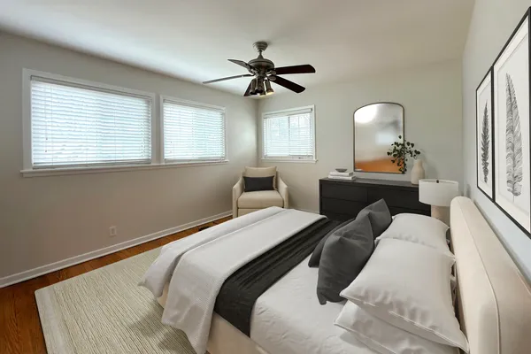 $479,900 | 240 Hatlen Avenue, Mount Prospect, IL 60056
