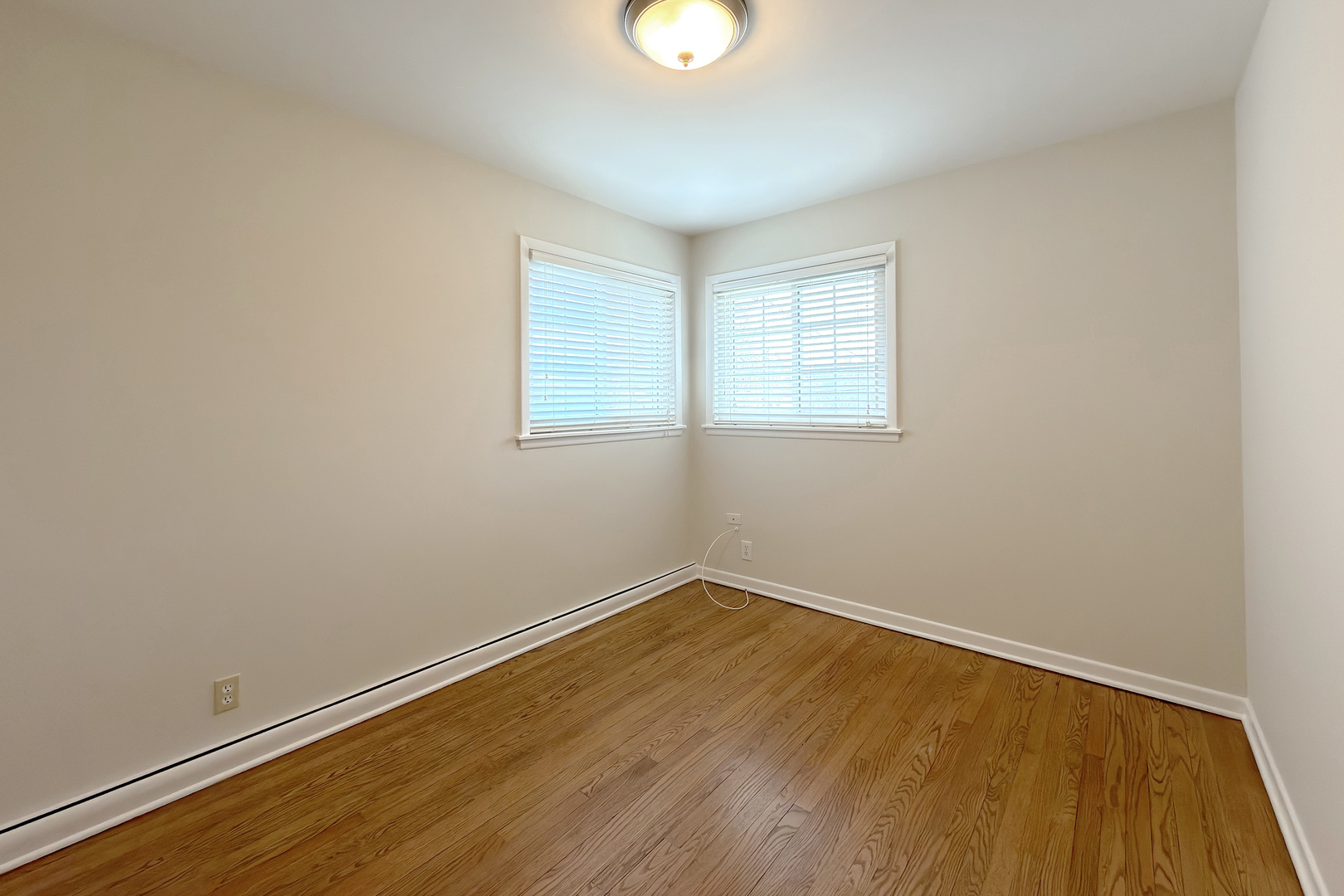 240 Hatlen Avenue Mount Prospect, IL 60056 - Photo 24 of 34