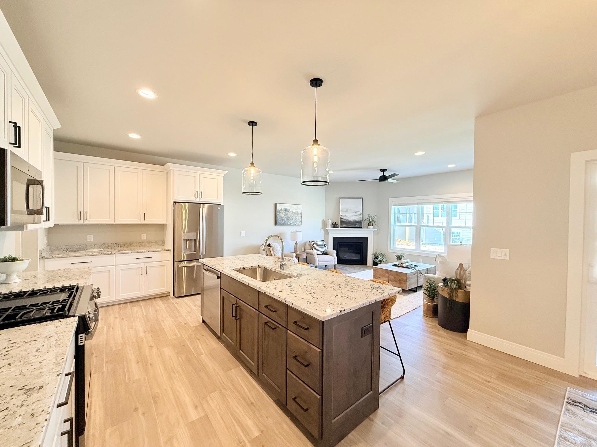 4721 Bellflower Drive, Unit 4 3 DeForest, WI 53532 - Photo 5 of 30