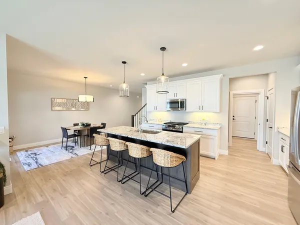 $465,000 | 4721 Bellflower Drive, Unit 4 3, DeForest, WI 53532