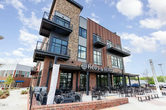 $350,000 | 120 Mosaic Boulevard, Unit 308, Pittsboro, NC 27312