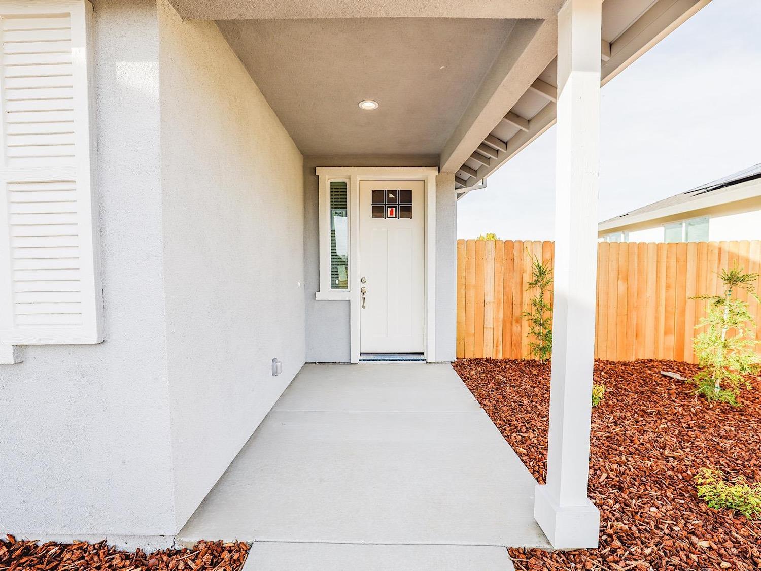 521 Fox Hunt Way Rio Linda, CA 95673 - Photo 3 of 78