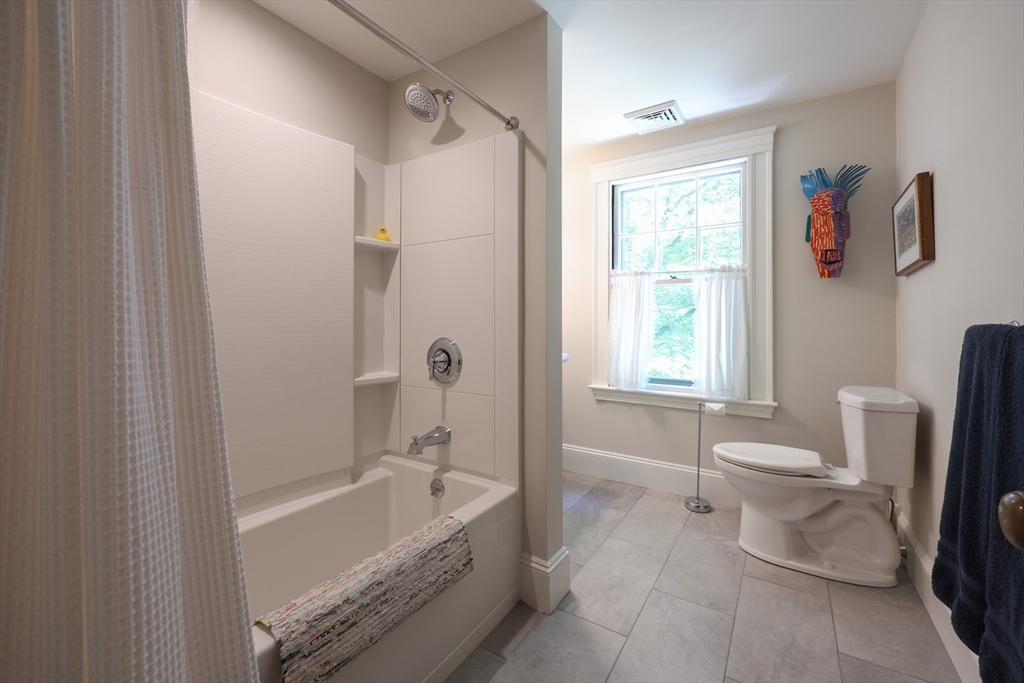 95 Glendale Road Sharon, MA 02067 - Photo 29 of 42 Gallery Image 29