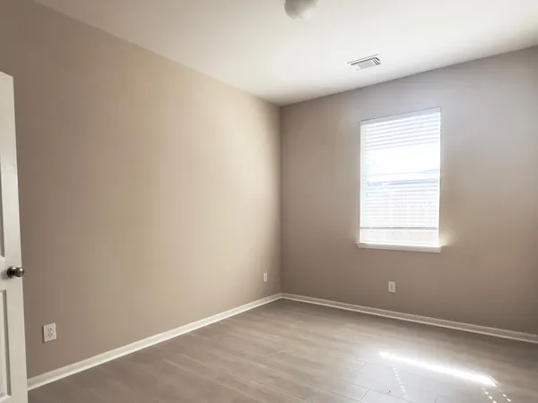 $2,250 | 719 Pickett Hill Lane, Rosenberg, TX 77469
