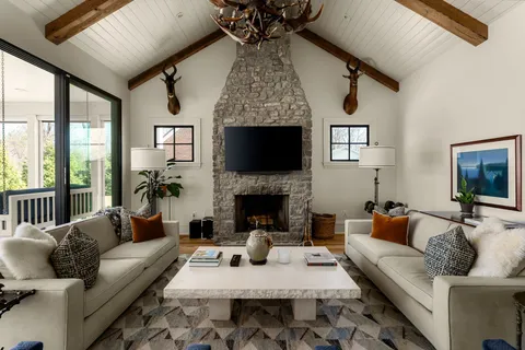 $4,750,000 | 501 Murfreesboro Road, Franklin, TN 37064