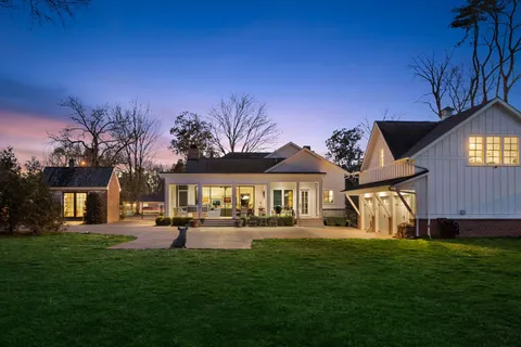 $4,750,000 | 501 Murfreesboro Road, Franklin, TN 37064