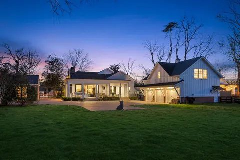 $4,750,000 | 501 Murfreesboro Road, Franklin, TN 37064