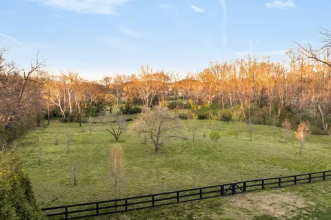 $4,750,000 | 501 Murfreesboro Road, Franklin, TN 37064
