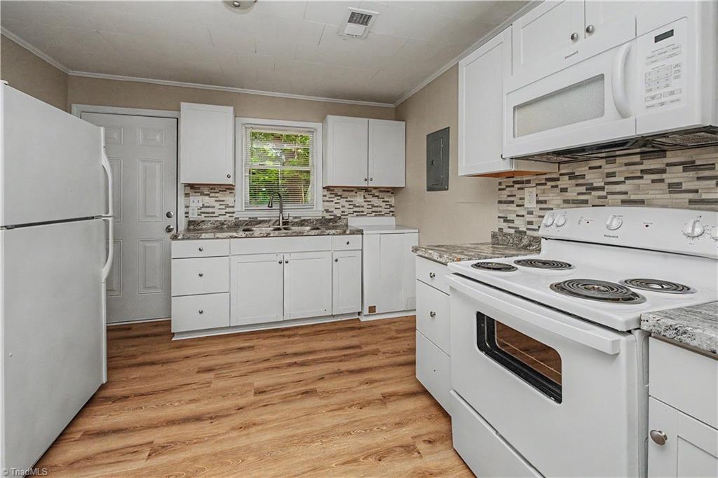 419 Hobson Street High Point, NC 27260 - Photo 2 of 8