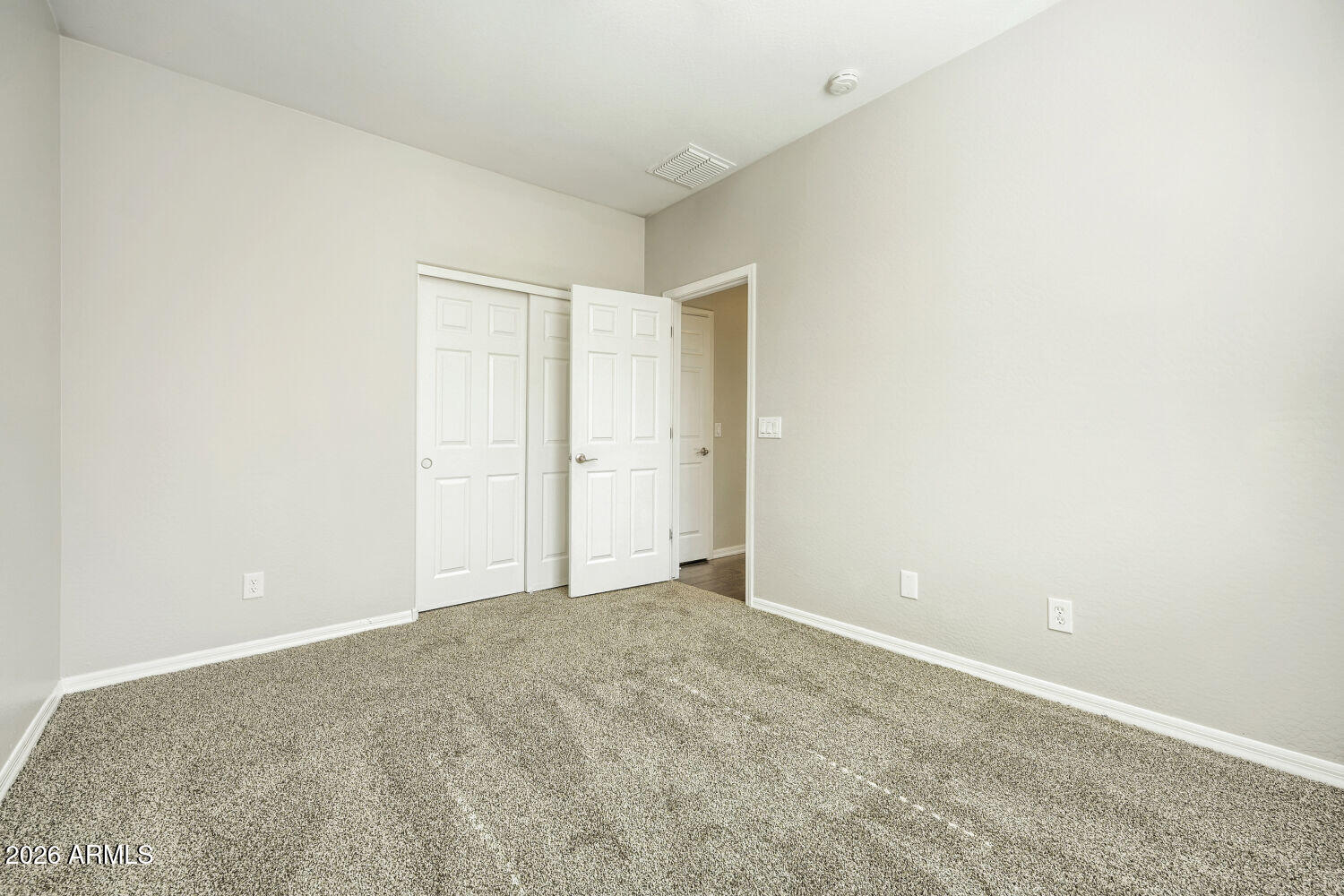 2625 West Beverly Road Phoenix, AZ 85041 - Photo 24 of 29 2625 W Beverly Rd - Web Quality - 024 -